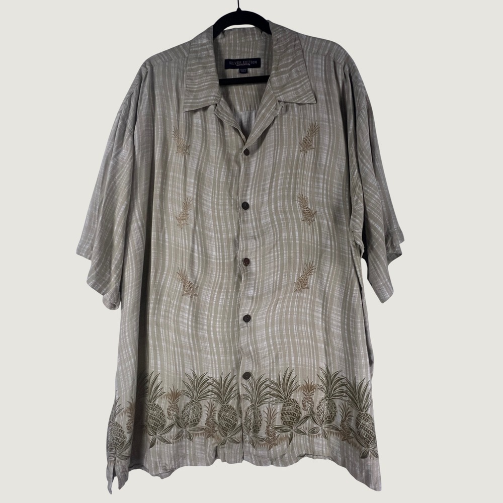 Quiksilver Silver Edition Mens XXL Beige Pineapple Embroidered Rayon Camp Shirt